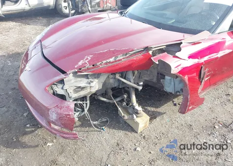 2007 Chevrolet Corvette из США, поврежденный, VIN 1G1YY36U875109528